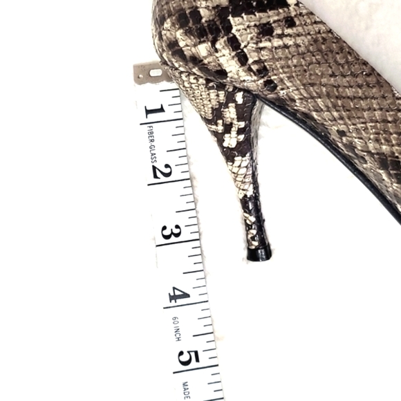 Stuart Weitzman Embossed Leather Peep Toe Heels | Size 4.5 M - Picture 7 of 7